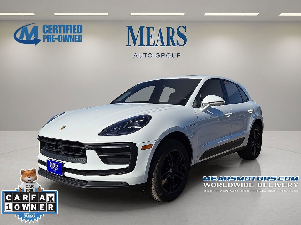 Used 2024 Porsche Macan T w/ Premium Plus Package