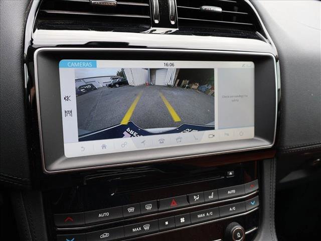 Used 2018 Jaguar F-PACE Portfolio AWD/4WD image 13