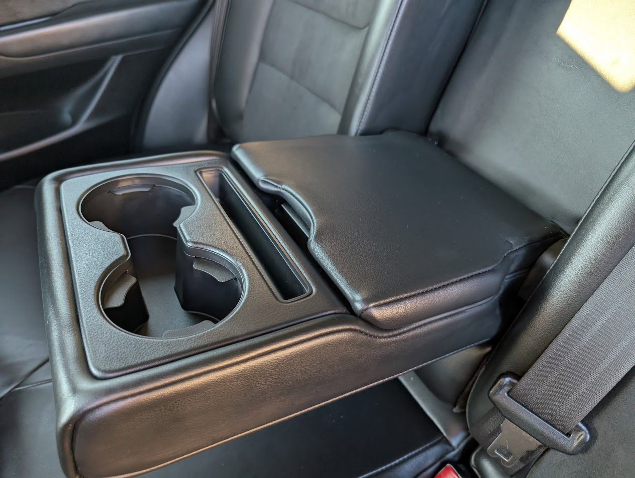 Used 2018 MAZDA CX-5 Touring w/ Preferred Equipment Package image 9