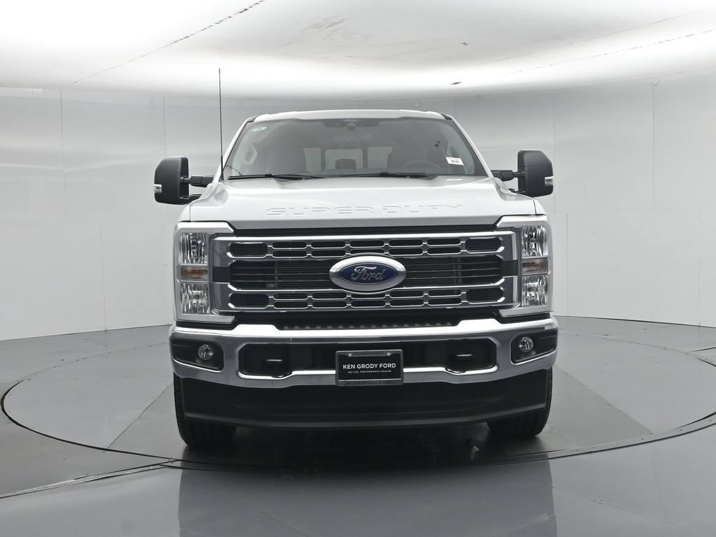 New 2026 Ford F250 XLT w/ FX4 Off-Road Package AWD/4WD image 23