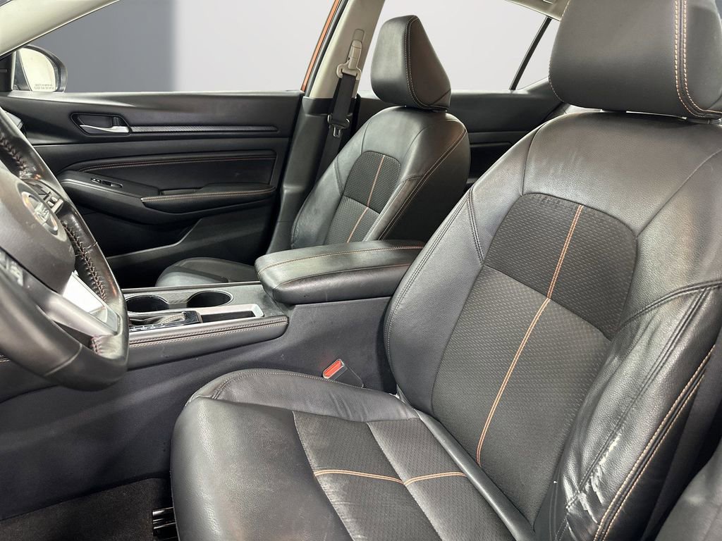 Used 2022 Nissan Altima 2.5 SR FWD image 13