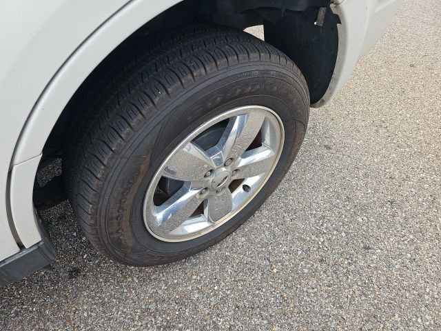 Used 2012 Ford Escape Limited FWD image 16
