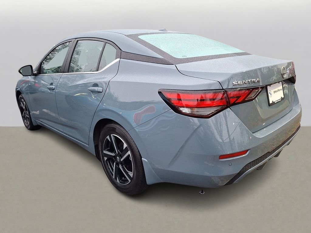 Used 2025 Nissan Sentra SV image 5