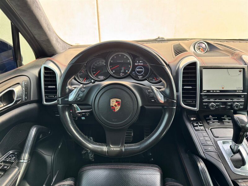 Used 2014 Porsche Cayenne Turbo S AWD/4WD image 15
