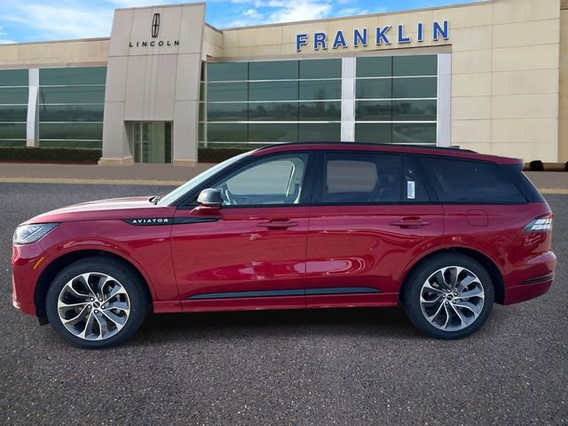 New 2026 Lincoln Aviator 2WD w/ Jet Appearance Package image 4