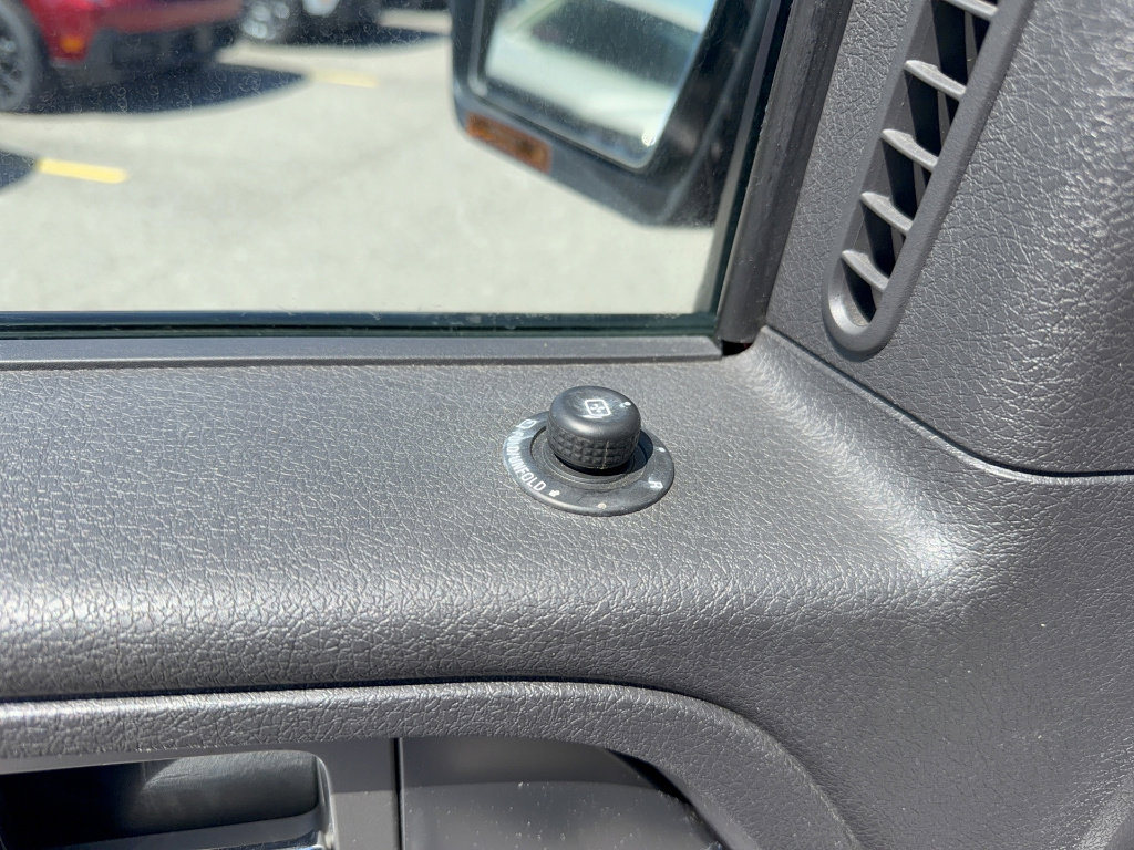 Used 2014 Ford F150 FX4 w/ Equipment Group 402A Luxury image 10