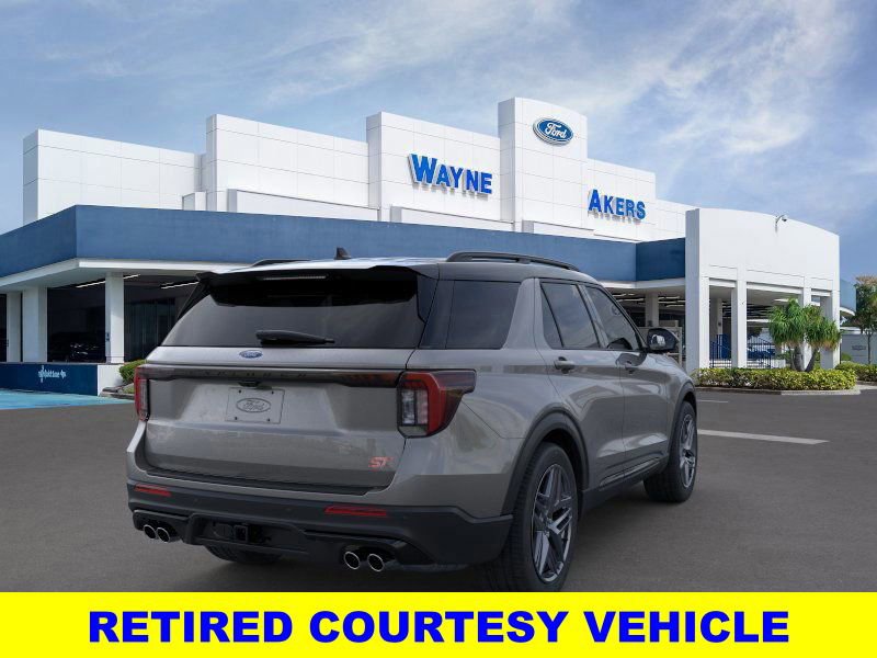 New 2025 Ford Explorer ST image 8