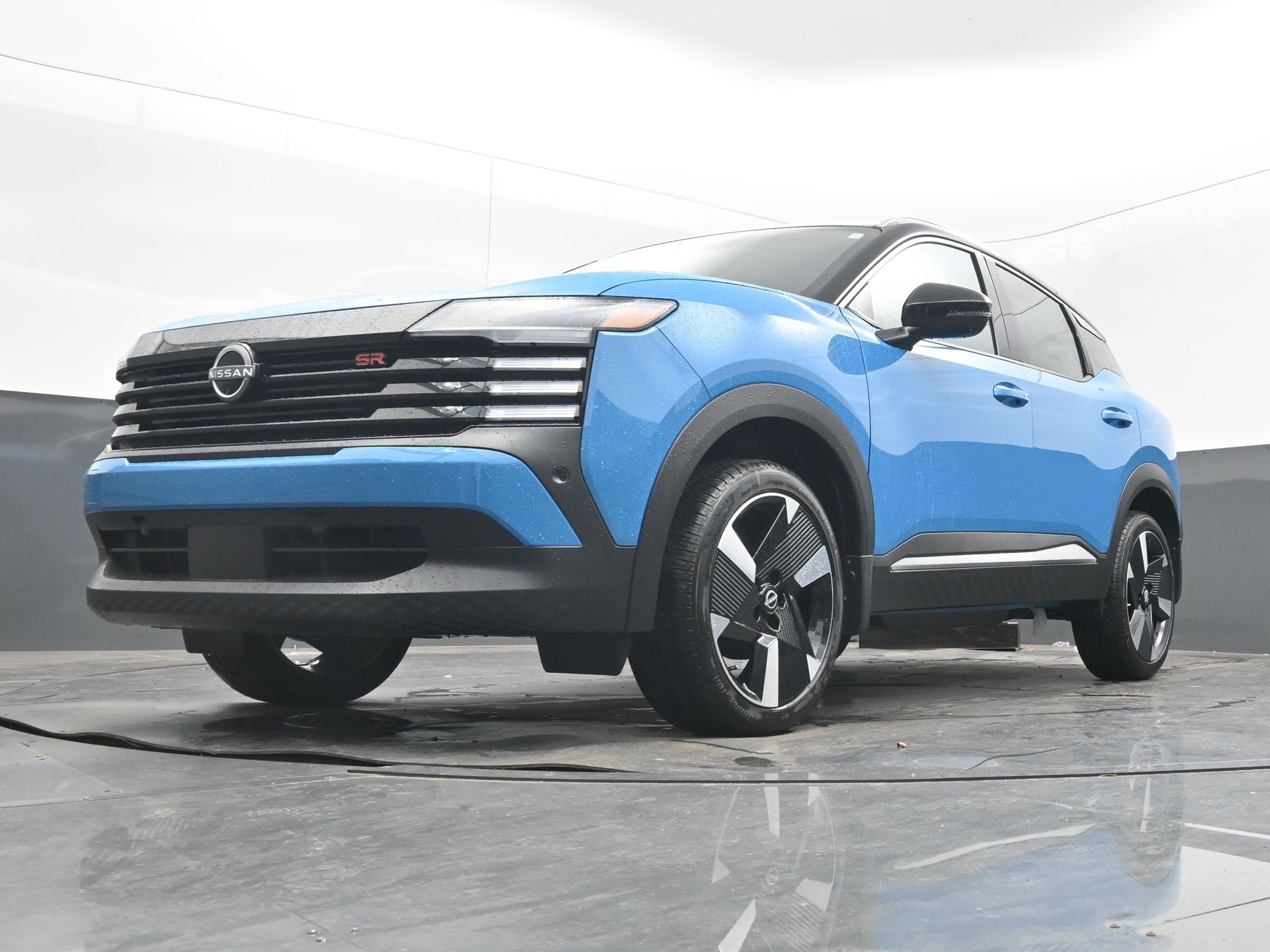 New 2025 Nissan Kicks SR image 24