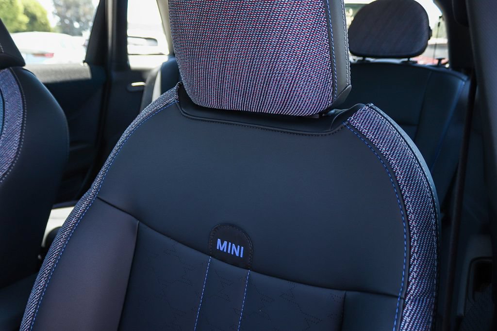 Used 2026 MINI Cooper S FWD image 37