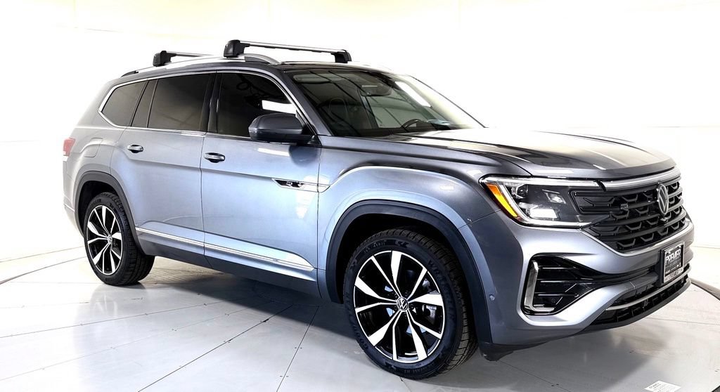 Used 2024 Volkswagen Atlas SEL Premium R-Line