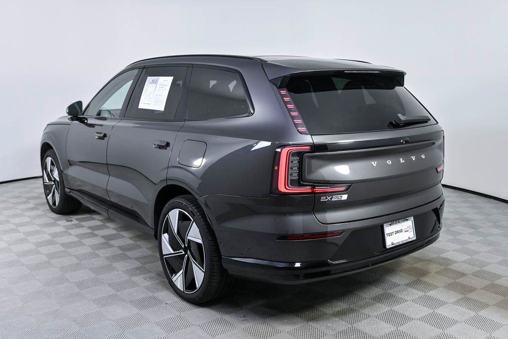 Certified 2025 Volvo EX90 Plus AWD/4WD image 4