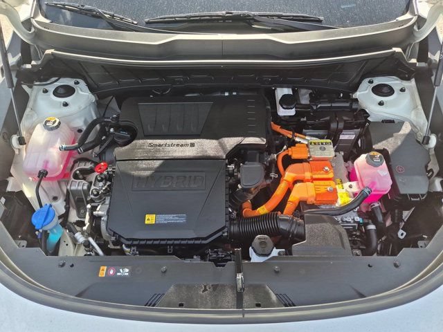 Used 2025 Kia Niro LX FWD image 34
