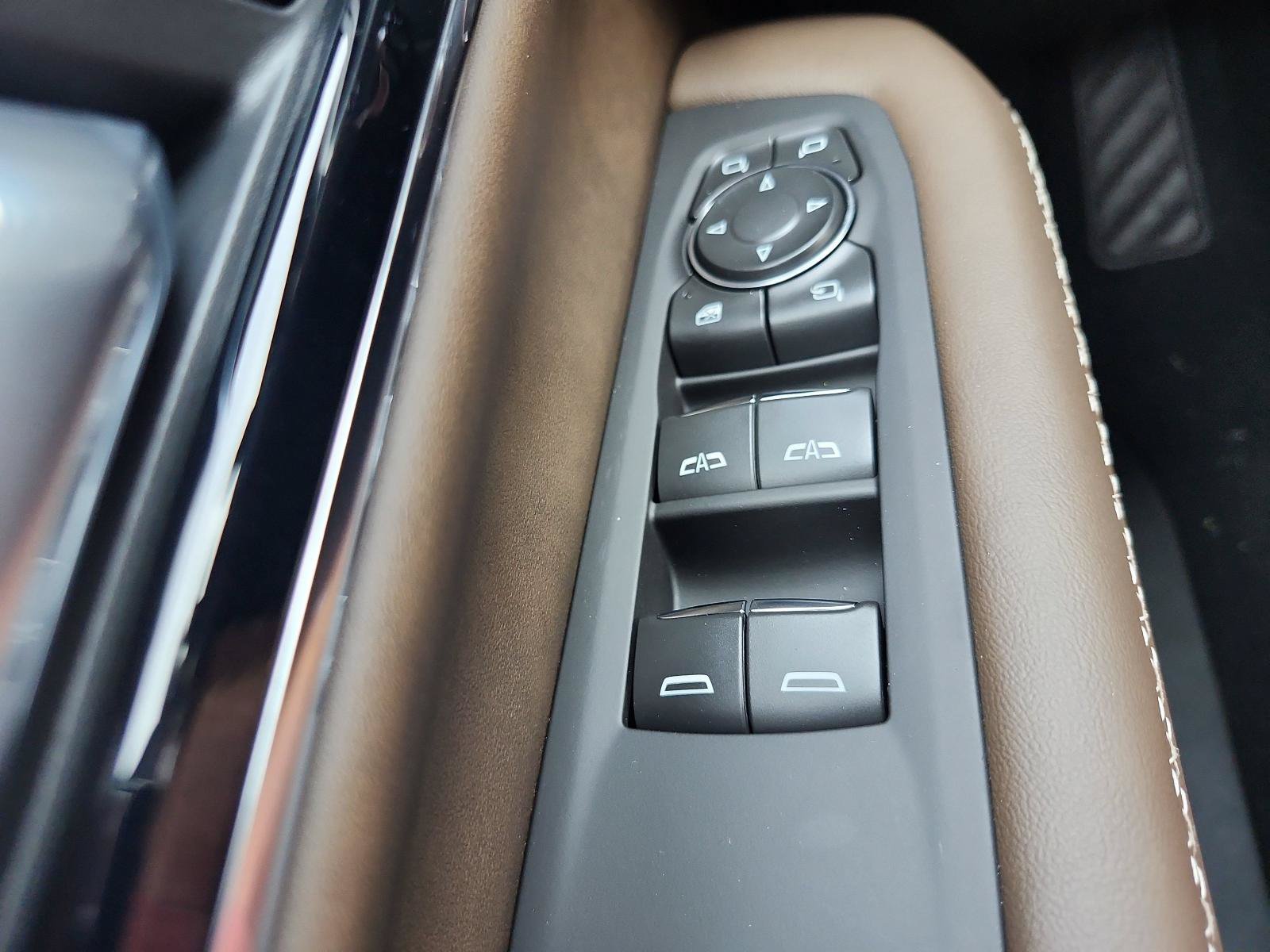 New 2026 GMC Yukon XL Denali Ultimate AWD/4WD image 19
