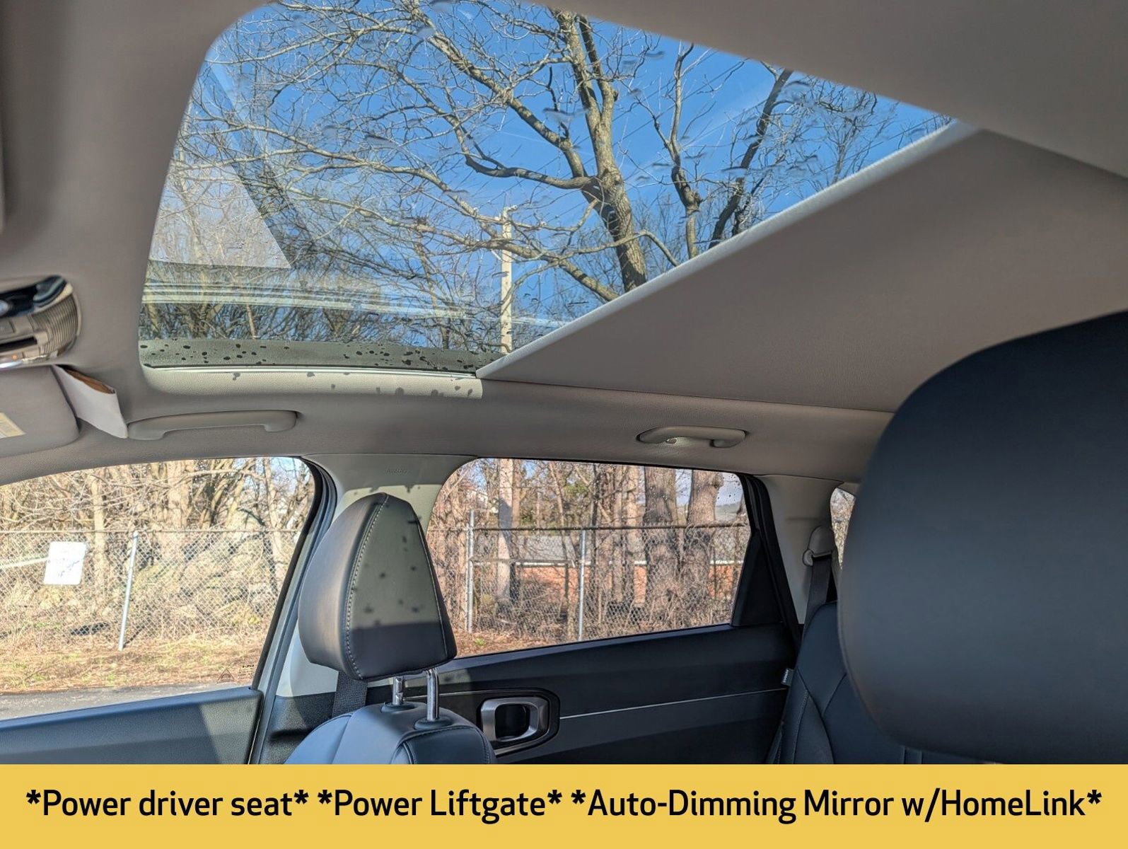 Used 2025 Kia Sorento EX w/ Panoramic Sunroof Package image 5