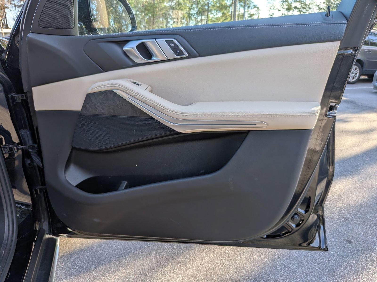 Used 2021 BMW X5 sDrive40i w/ Convenience Package image 37