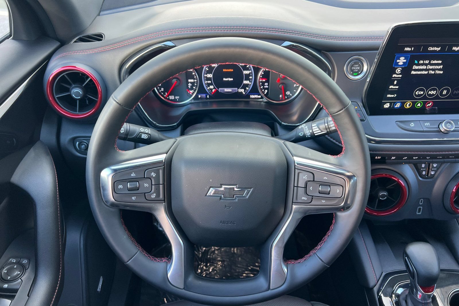 Used 2025 Chevrolet Blazer RS AWD/4WD image 15
