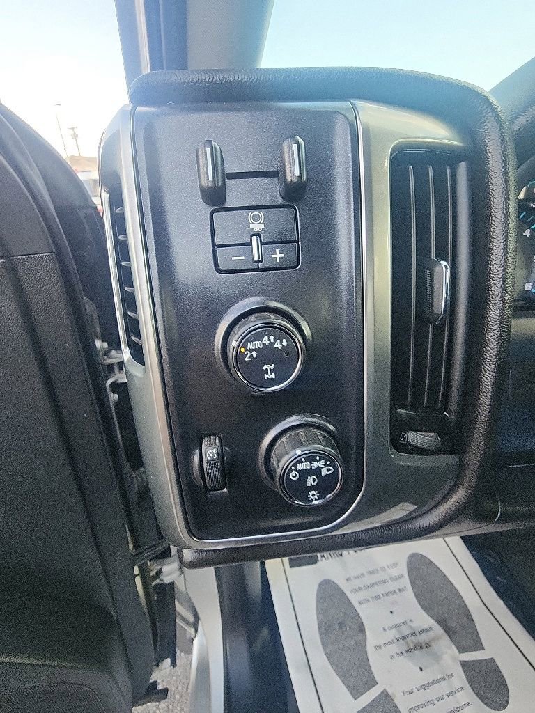 Used 2019 Chevrolet Silverado 1500 LT w/ All Star Edition AWD/4WD image 16