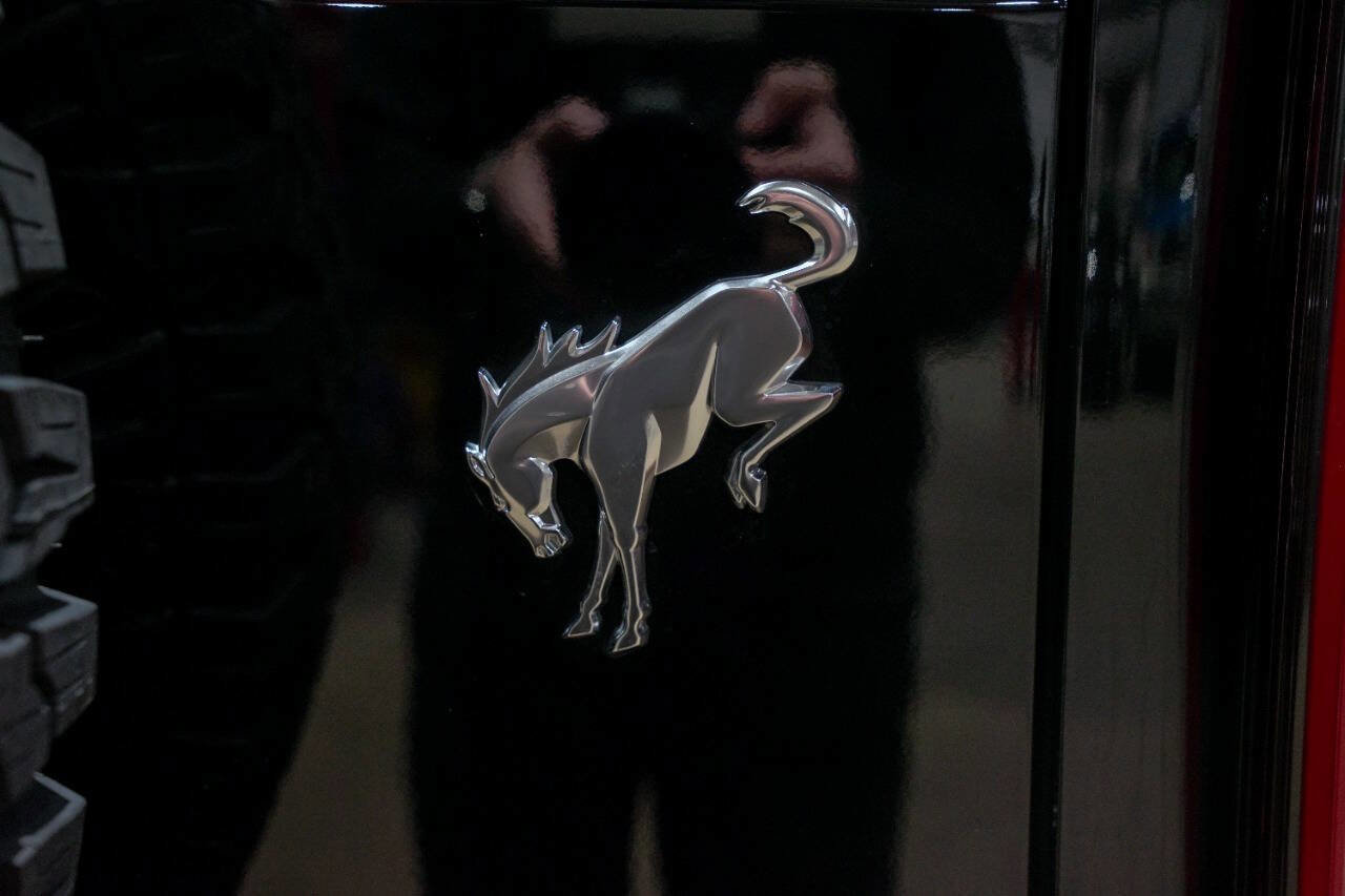 Used 2024 Ford Bronco Badlands image 40