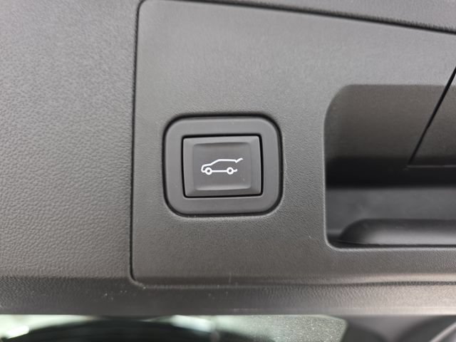 Certified 2024 Cadillac XT5 Premium Luxury AWD/4WD image 33