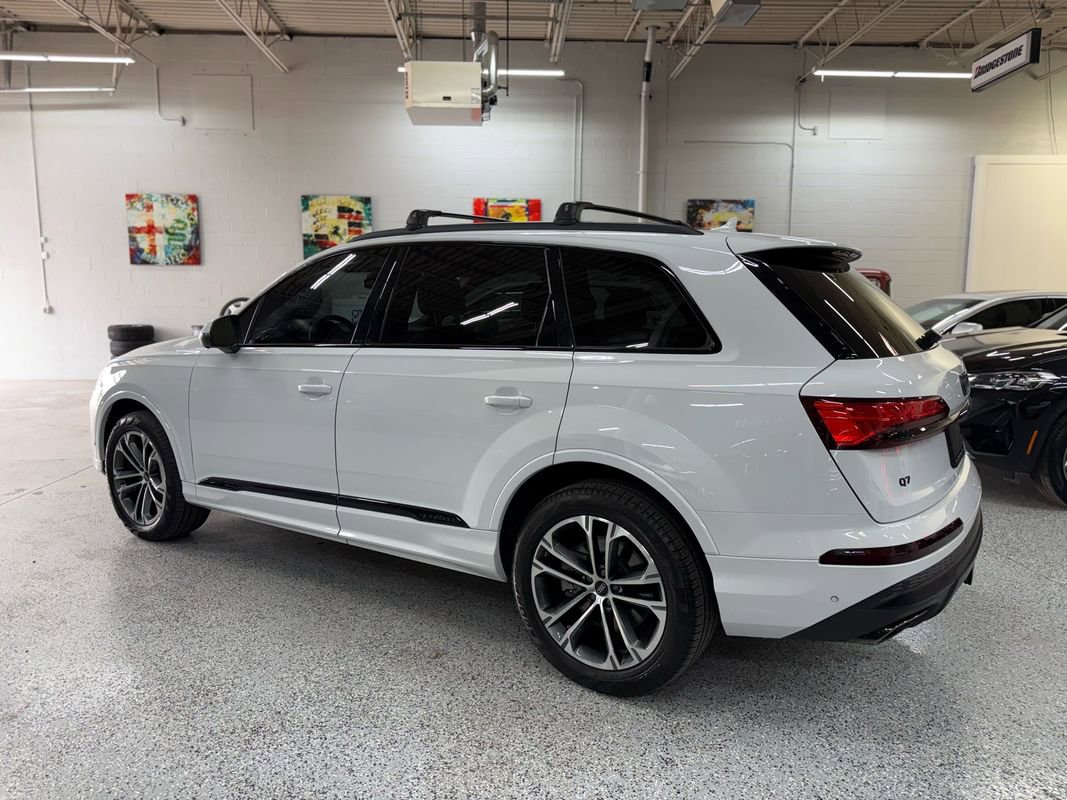 Used 2025 Audi Q7 2.0T Premium Plus w/ Premium Plus Package AWD/4WD image 3
