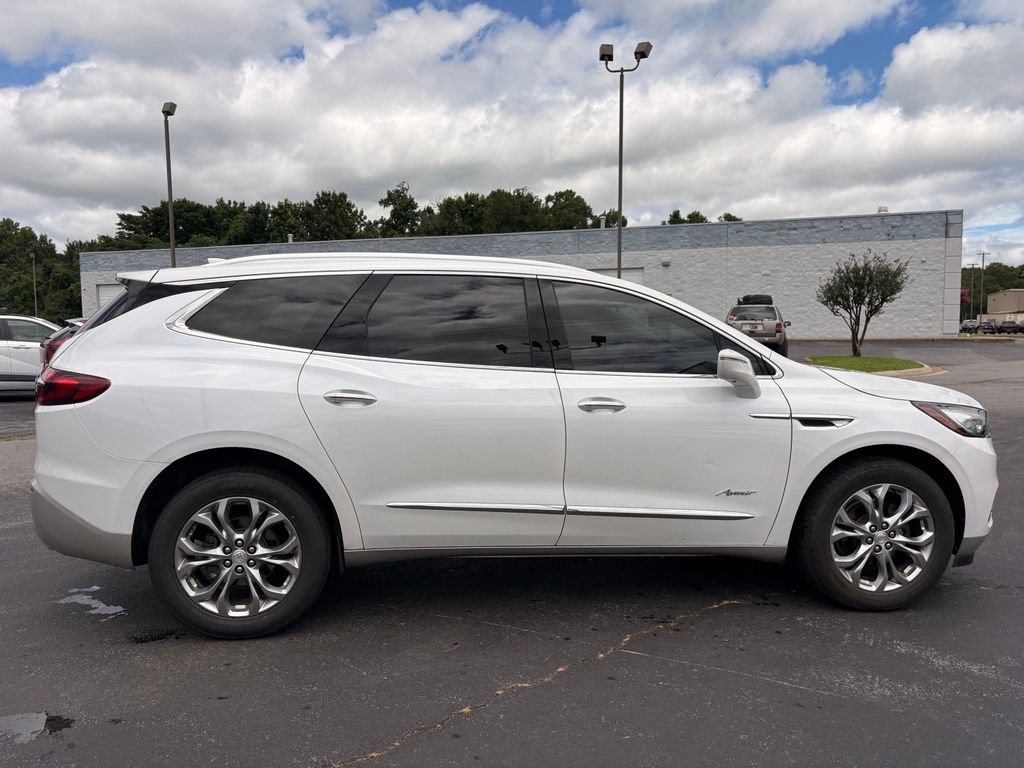 Used 2019 Buick Enclave Avenir FWD image 9