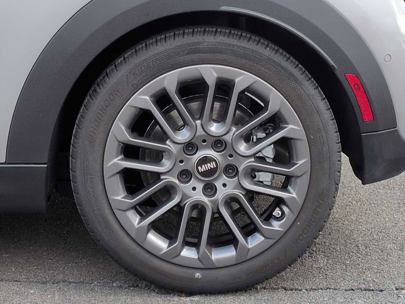 Used 2025 MINI Cooper S image 14