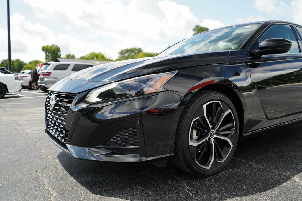 Used 2026 Nissan Altima 2.5 SR FWD image 17