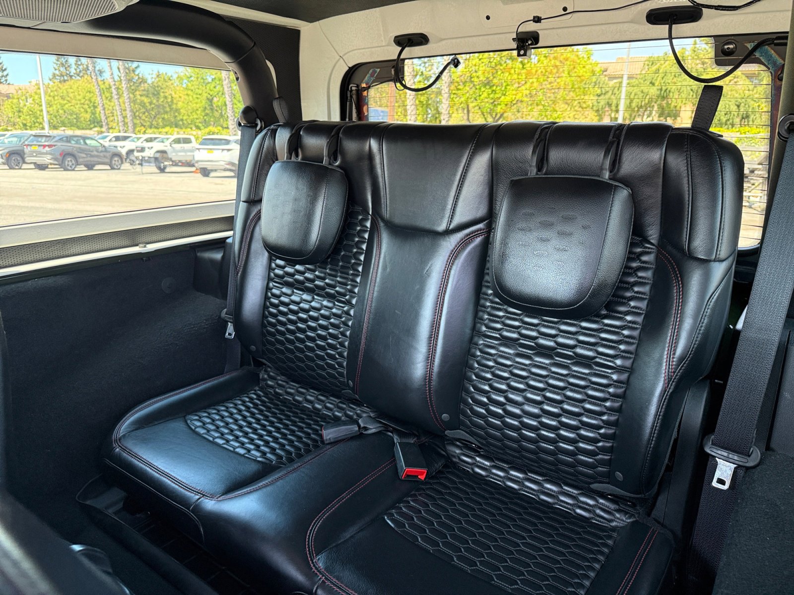 Used 2022 Jeep Wrangler Rubicon w/ Steel Bumper Group image 20