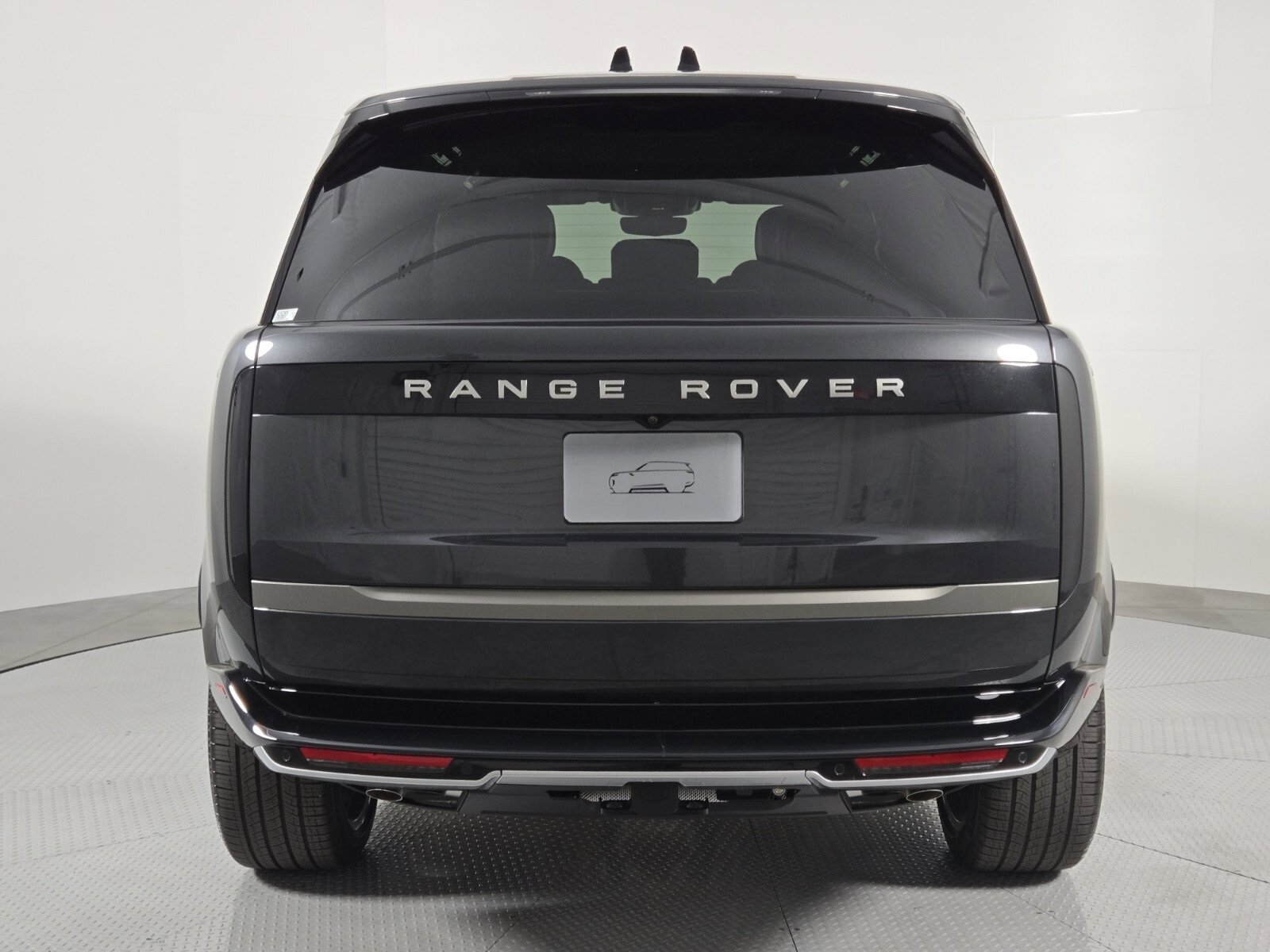 New 2025 Land Rover Range Rover SE image 8