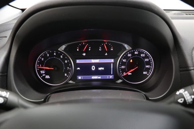 Used 2024 GMC Terrain SLT AWD/4WD image 22