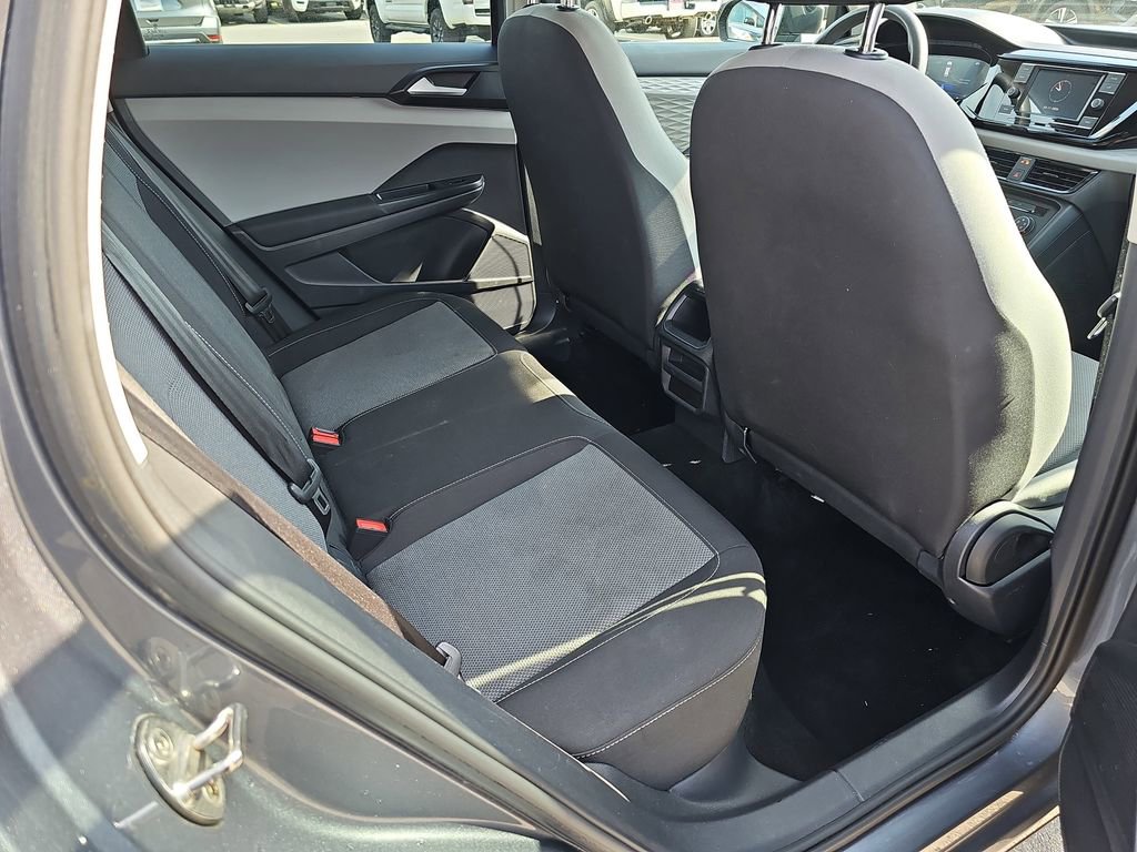 Used 2022 Volkswagen Taos S image 14