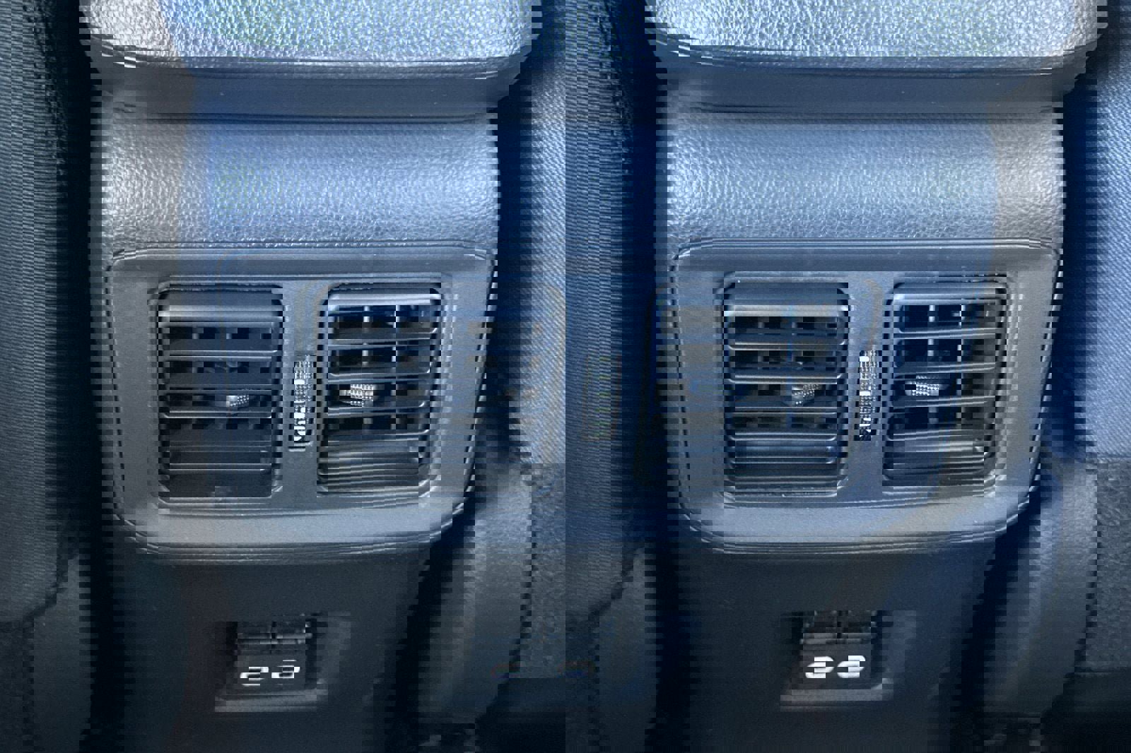 New 2025 Toyota RAV4 XLE image 15