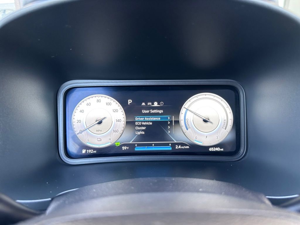 Used 2023 Hyundai Kona SE image 16