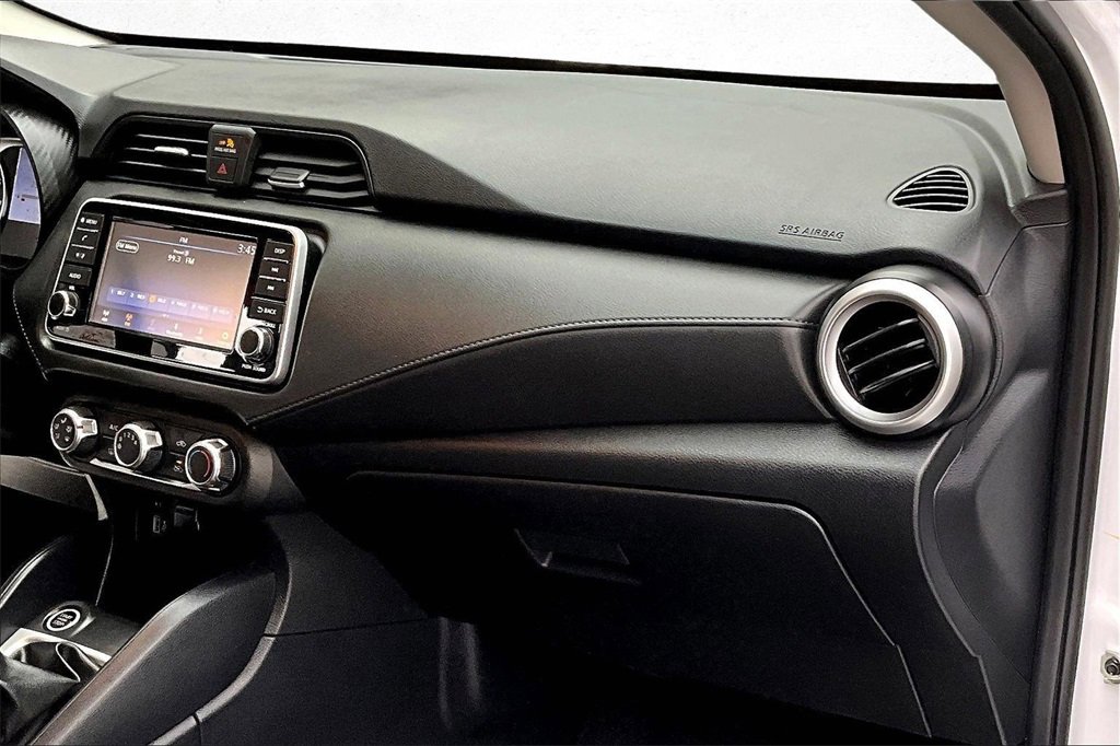Used 2020 Nissan Versa S image 26