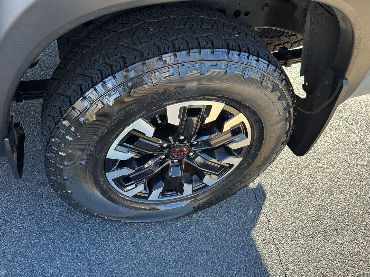 Used 2024 Nissan Frontier PRO-4X w/ Pro Convenience Package image 32