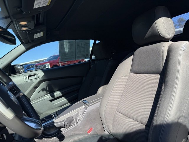 Used 2014 Ford Mustang V6 w/ Equipment Group 102A image 10