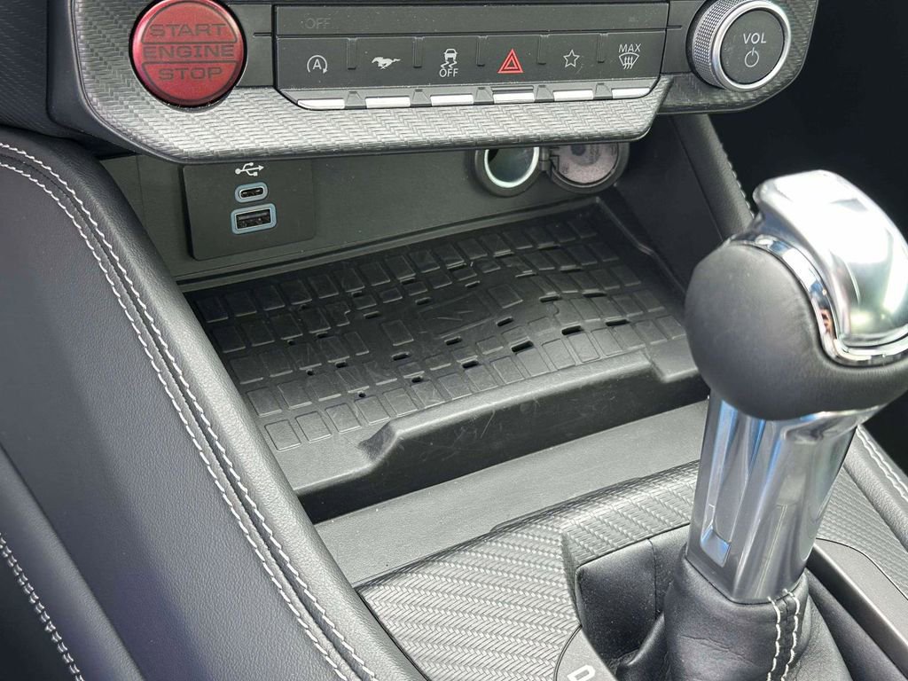 Used 2024 Ford Mustang Premium RWD image 29