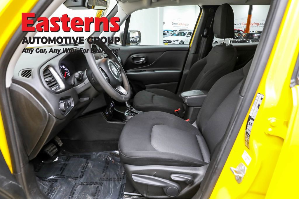 Used 2023 Jeep Renegade Latitude image 14