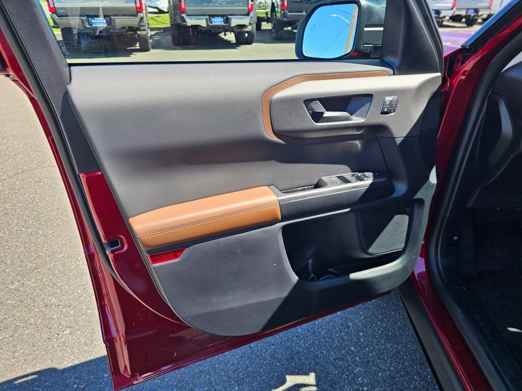 New 2026 Ford Bronco Sport Outer Banks w/ Sasquatch Outer Banks Package AWD/4WD image 11