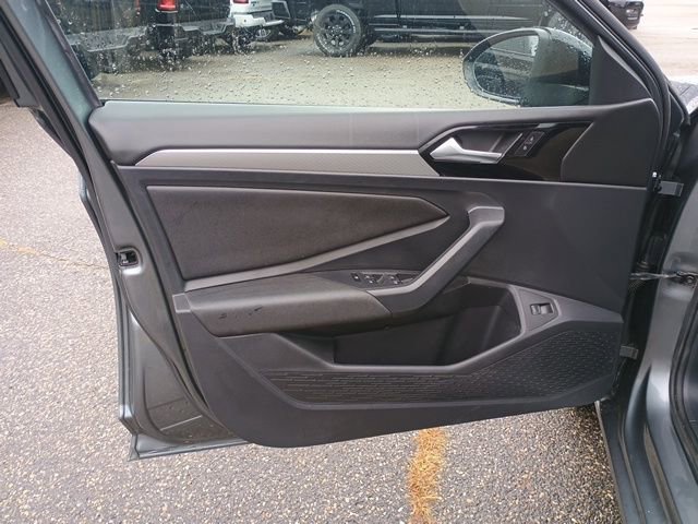 Used 2019 Volkswagen Jetta R-Line image 22