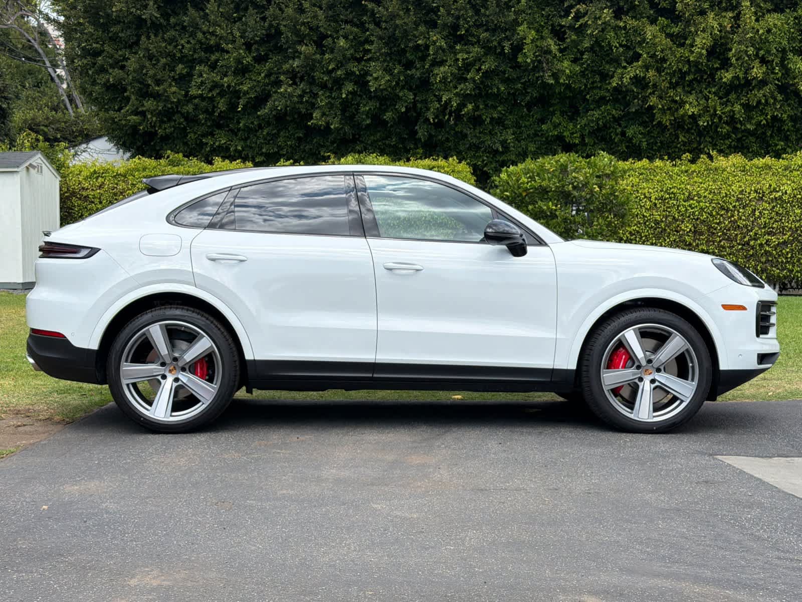 New 2026 Porsche Cayenne S AWD/4WD image 9