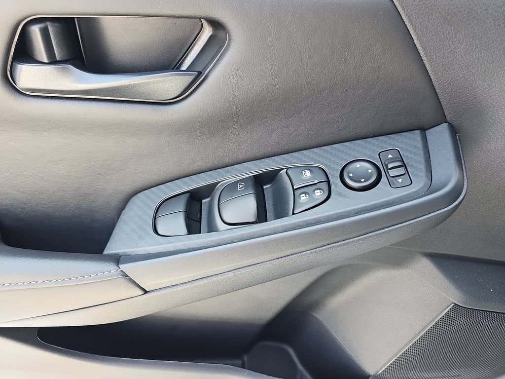 Used 2025 Nissan Sentra S FWD image 26