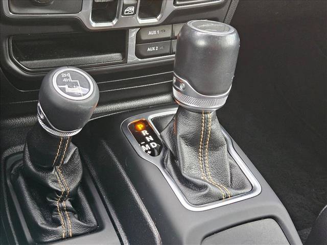 Used 2021 Jeep Gladiator Overland AWD/4WD image 11