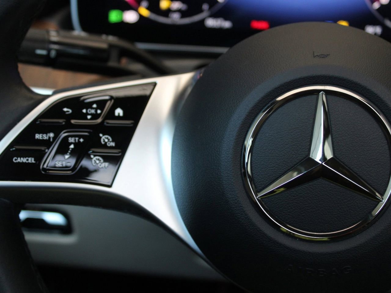Used 2023 Mercedes-Benz C 300 Sedan image 48