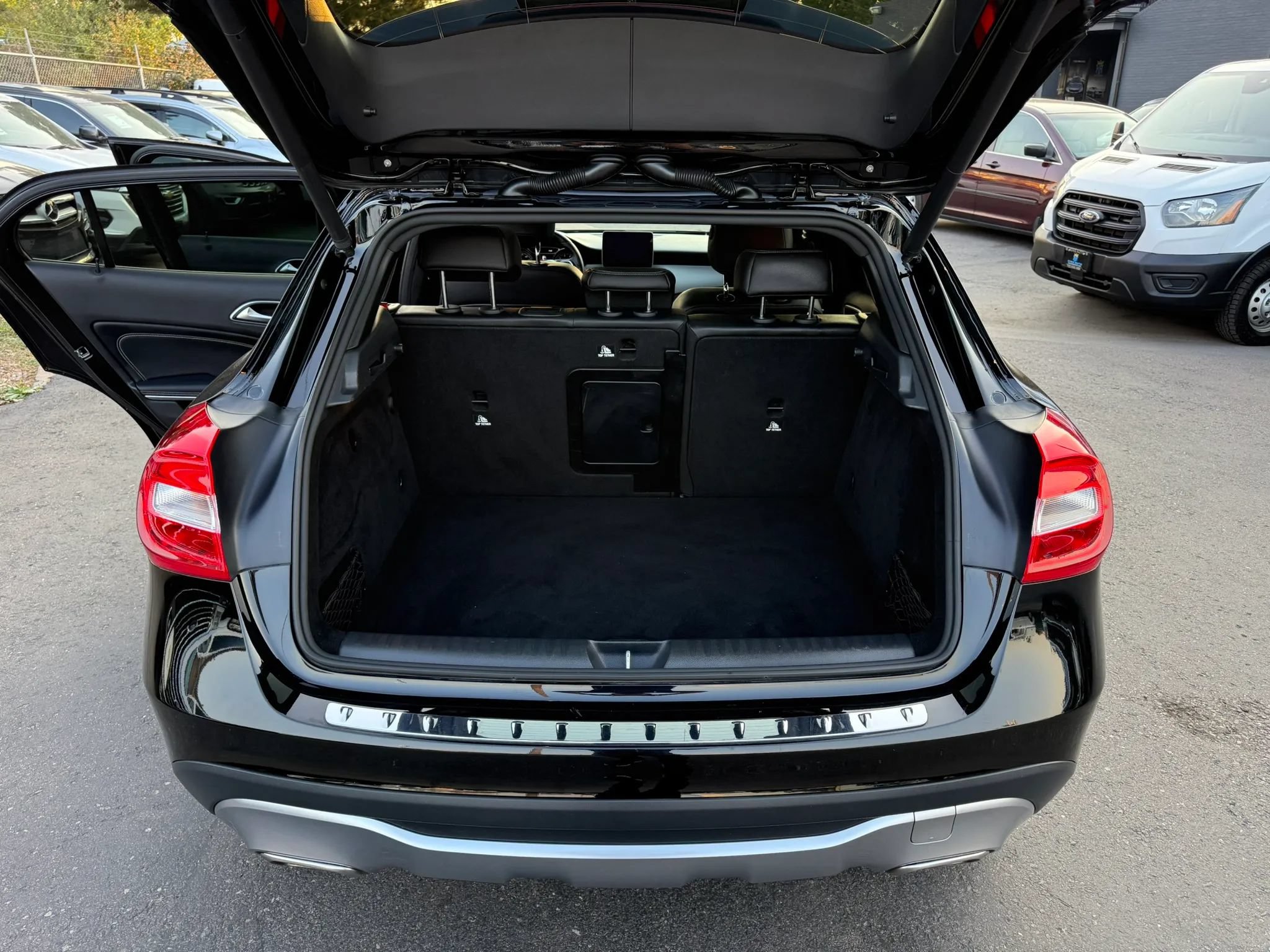 Used 2019 Mercedes-Benz GLA 250 4MATIC image 17
