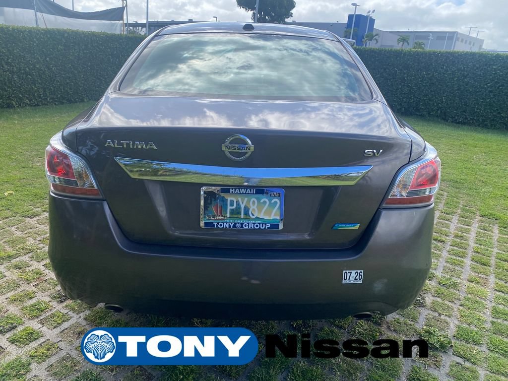 Used 2014 Nissan Altima 2.5 SV w/ Convenience Package FWD image 6