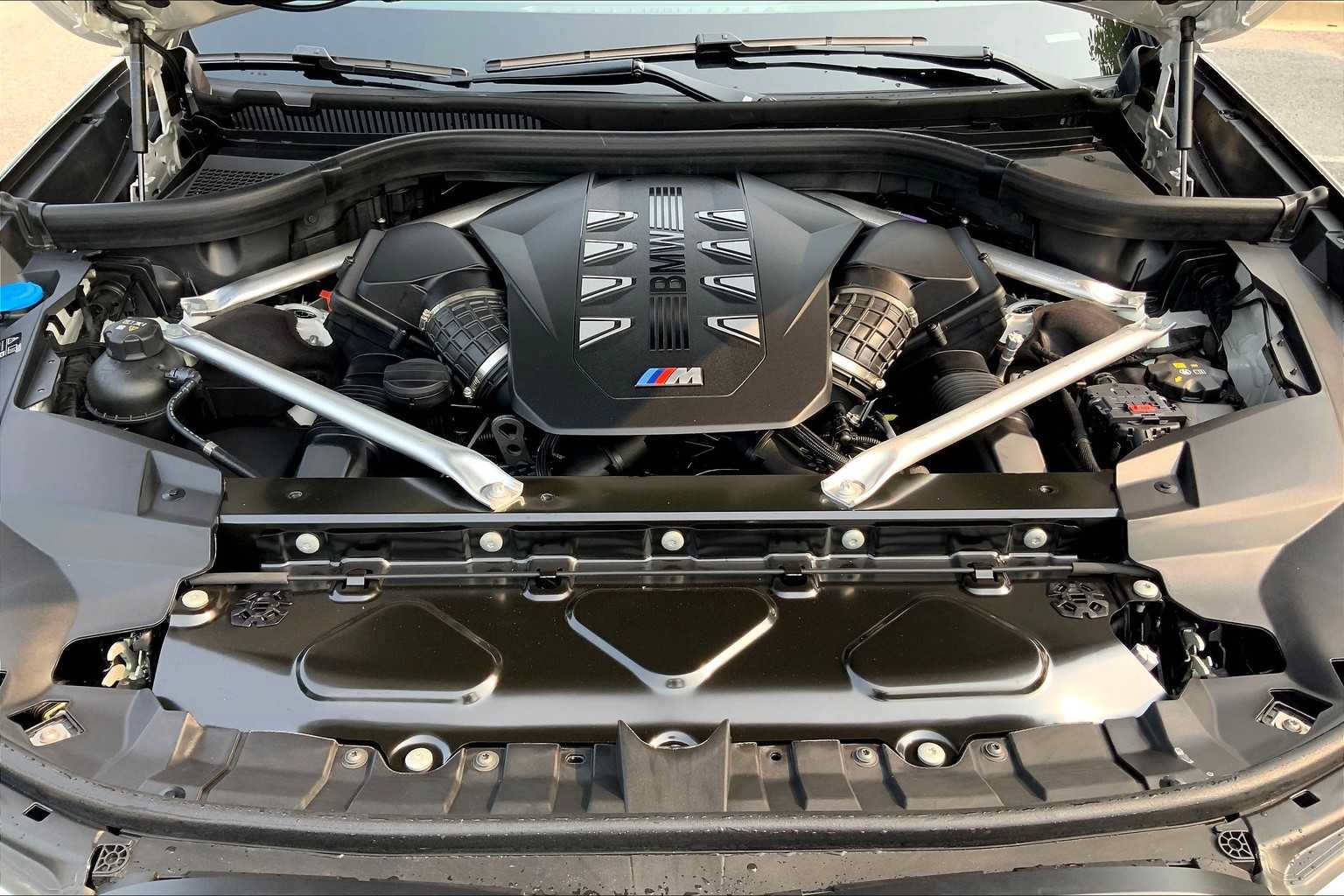 Used 2026 BMW X7 M60i AWD/4WD image 16