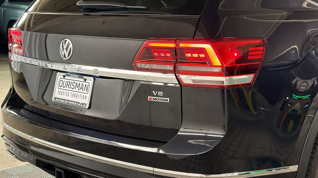 Used 2019 Volkswagen Atlas SEL R-Line image 8
