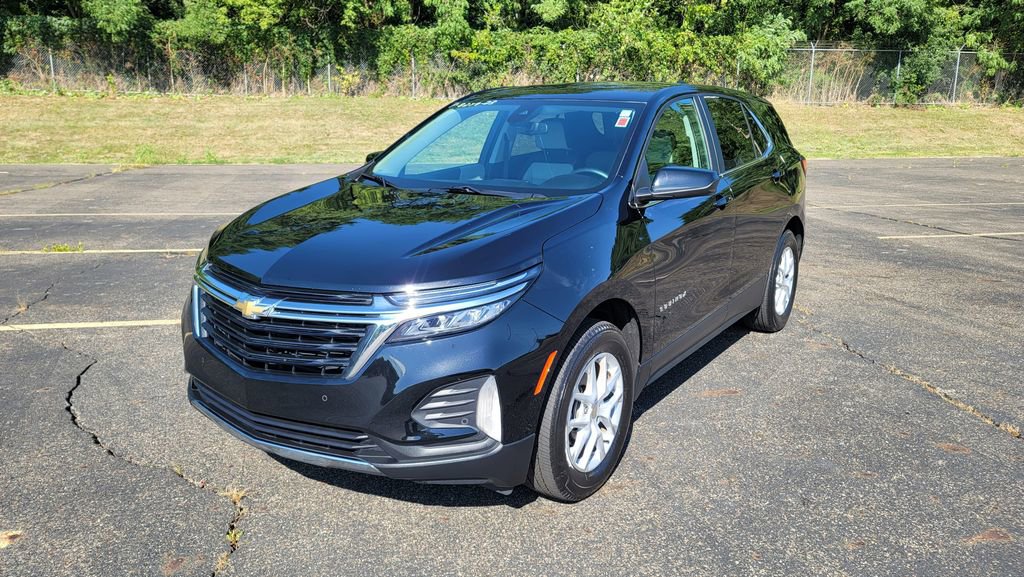 Used 2023 Chevrolet Equinox LT w/ Driver Convenience Package image 5