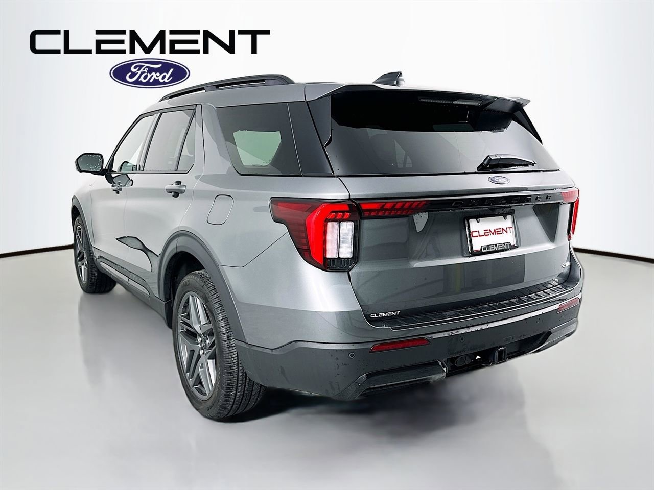 New 2025 Ford Explorer ST-Line w/ Premium Package image 8